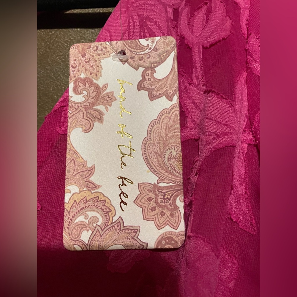 FUSCHIA PINK PEPLUM MINI DRESS FLORAL ACCENTS BRAND NEW - Picture 8 of 9